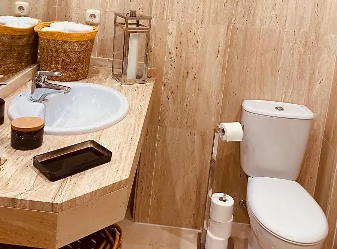 Lagos De Santa Maria Luxury Isabel