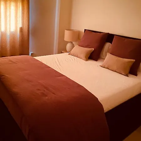 Lagos De Santa Maria Luxury Isabel * Marbella