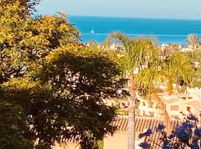 Lagos De Santa María Luxury Isabel